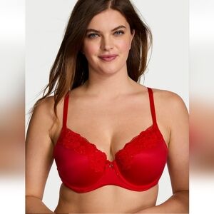 Victoria's secret body by Victoria perfect coverage Bra